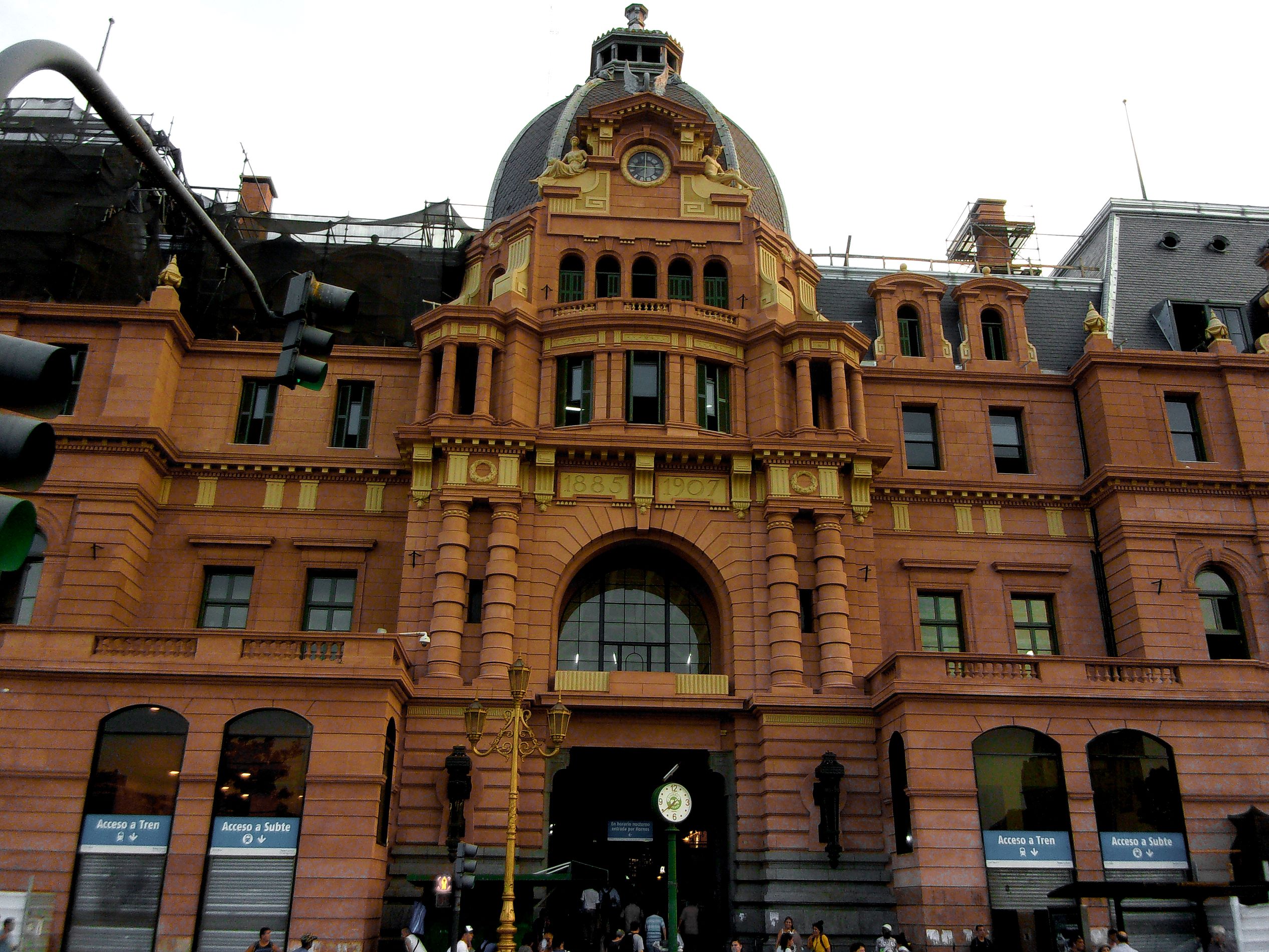 infra-estacion-constitucion-frente